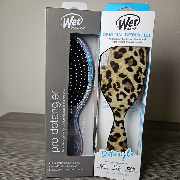 Wet Brush Other - Wet Brush Duo New In Box 1 Holographic Purple + 1 Cheetah